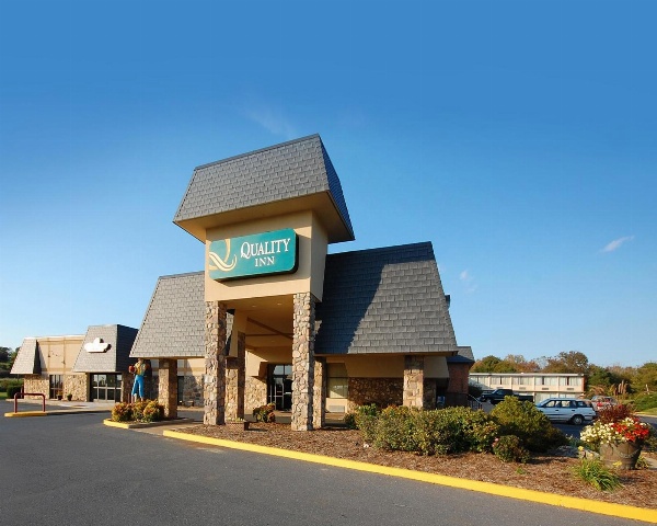 Quality Inn Shenandoah Valley image 1