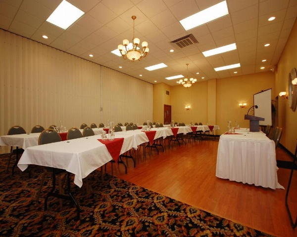 Quality Inn Shenandoah Valley image 12