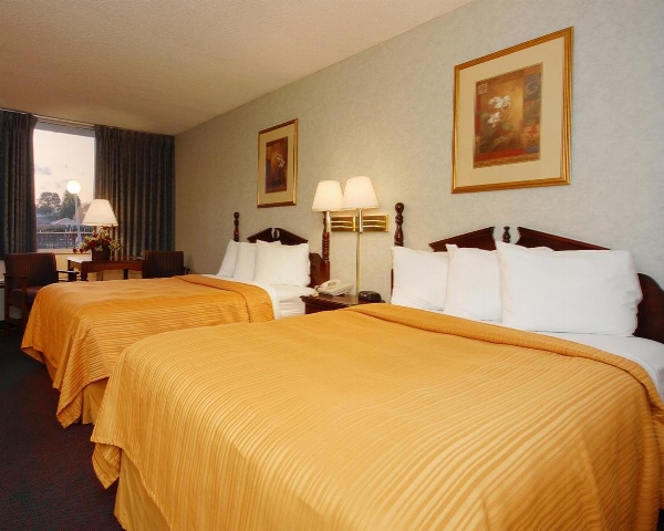 Quality Inn Shenandoah Valley image 4